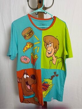 Unisex Loungefly Scooby-Doo Colorblock T-Shirt in Size Large
